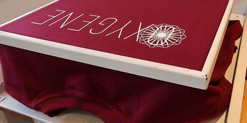 sweat école de commerce couverture