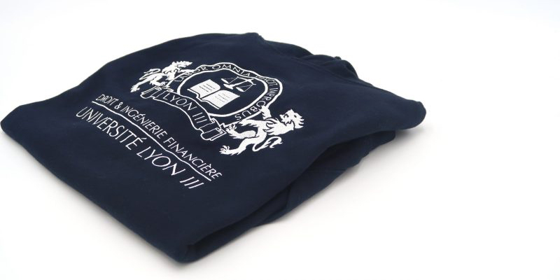 pull association étudiante couverture