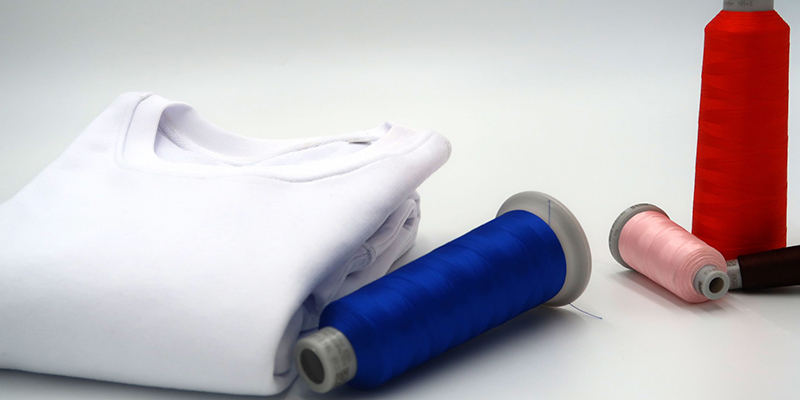 sweat personnalisé haut de gamme couverture